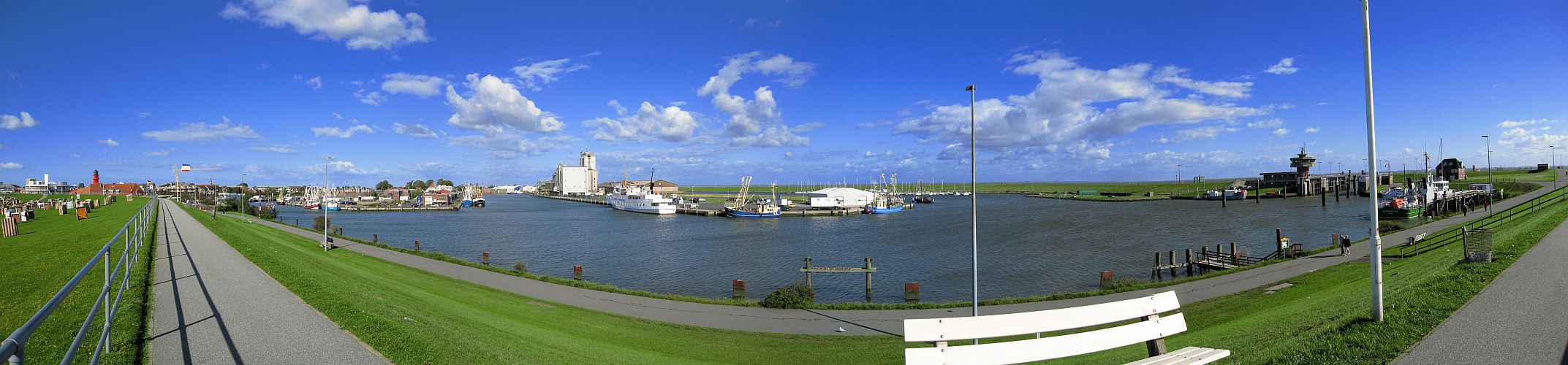 Der Hafen von Büsum im Norden