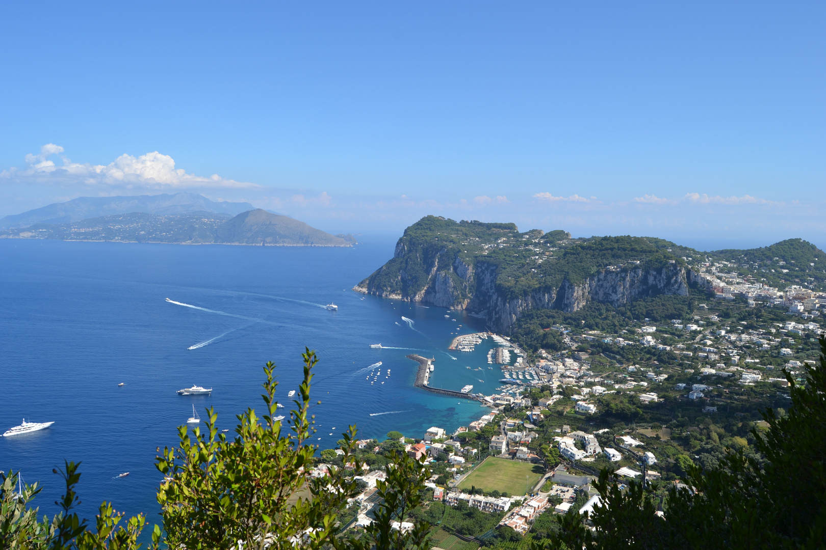 Der Hafen von Capri