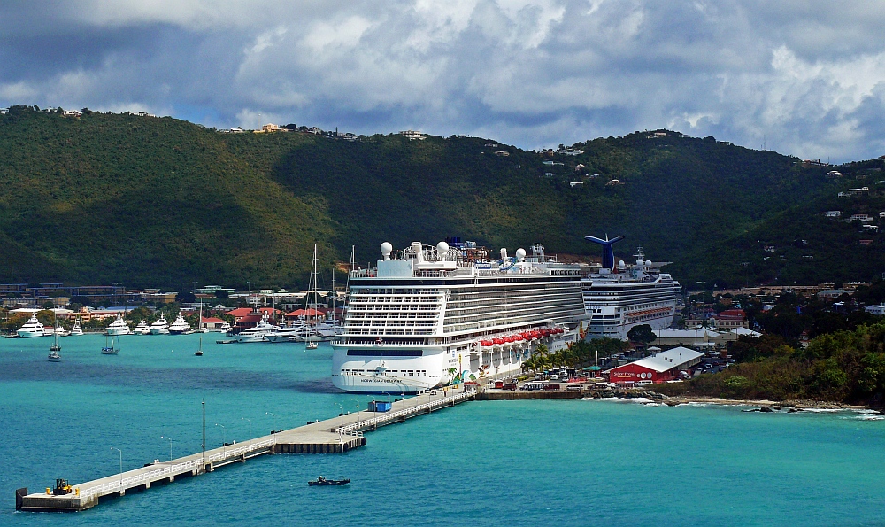 Der Hafen von Charlotte Amalie