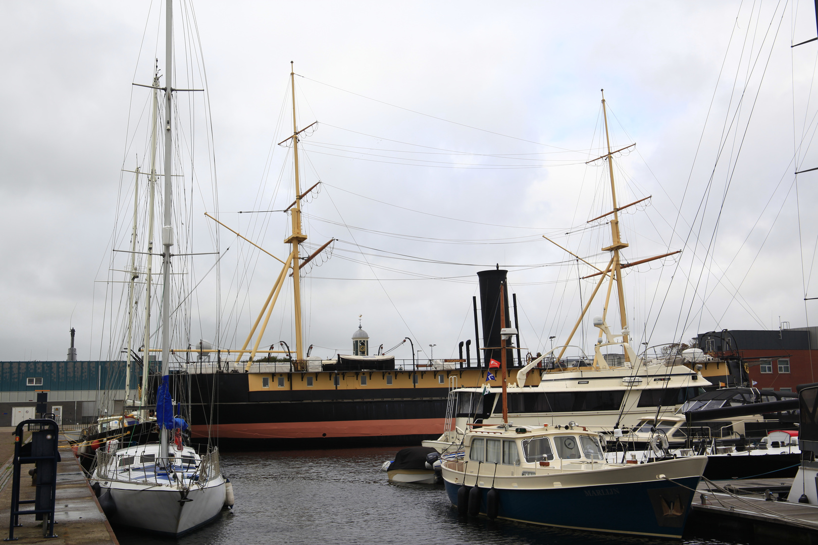 Der Hafen von Den Hark ein sehr schöner Hafen.