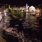 Der Hafen von Hvar abends