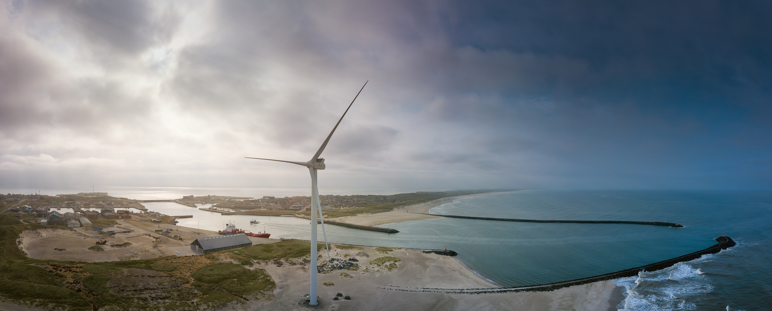 Der Hafen von Hvide Sande in Dänemark