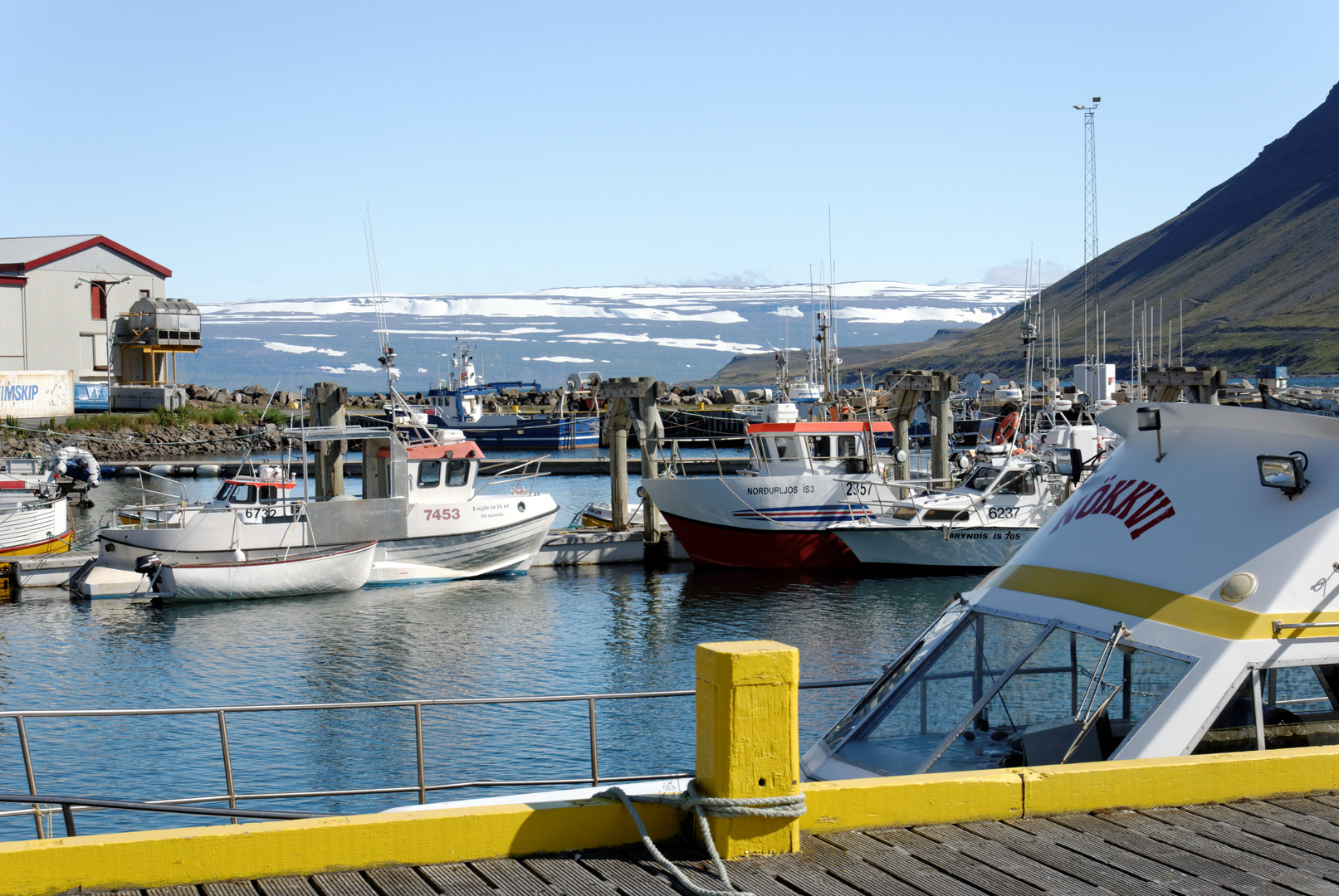 Der Hafen von Ísafjörður