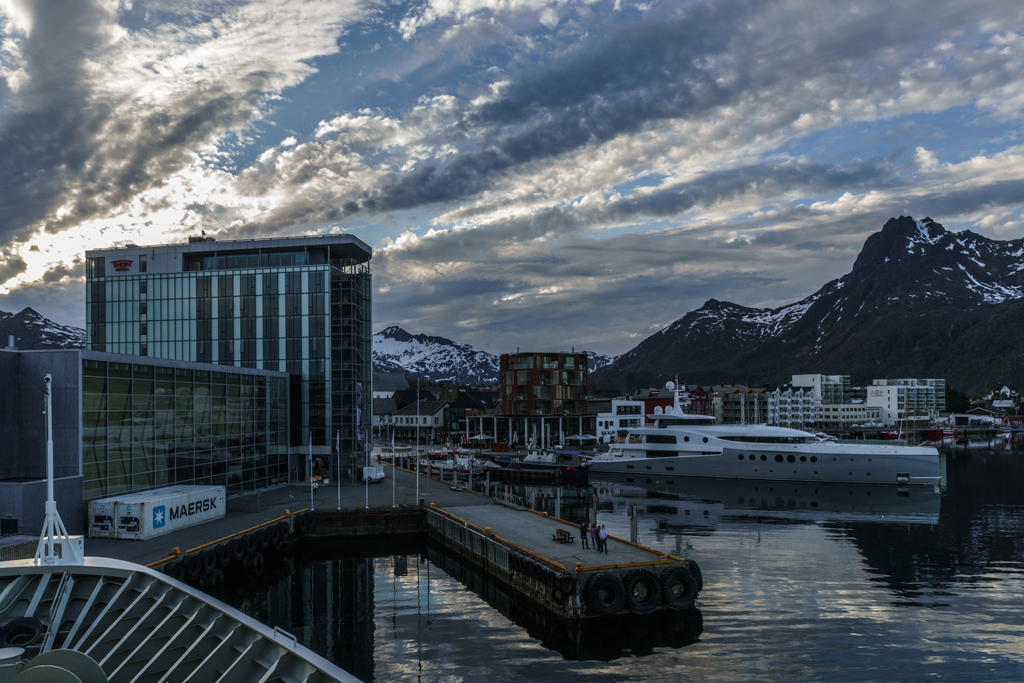 Der Hafen von Svolvaer