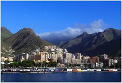 Der Hafen von Teneriffa Santa Cruz