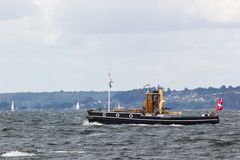  der Hafenschlepper "NAKSKOV HAVN I" ...