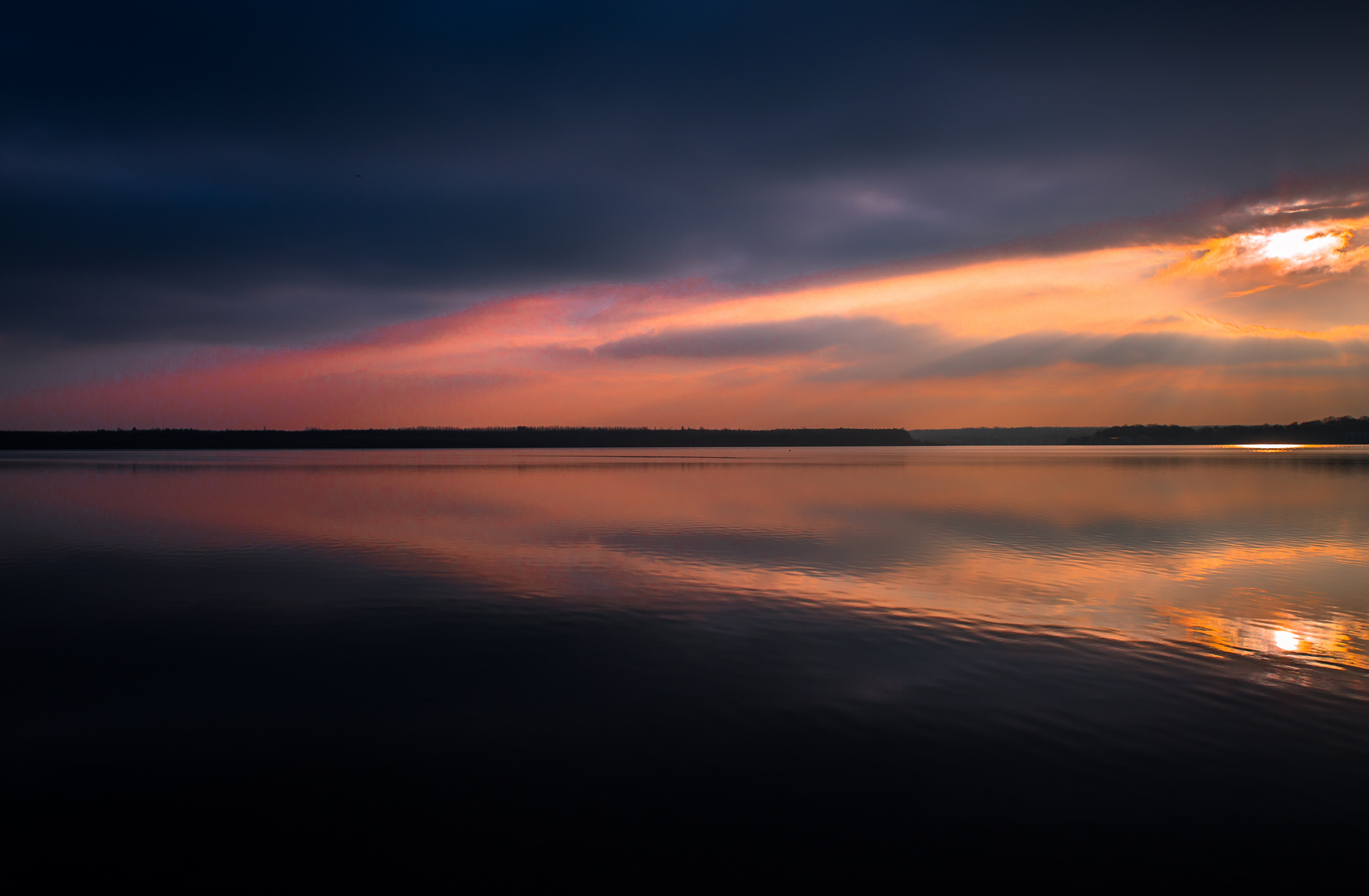 Der Hainer See, kurz vorm Gewutter