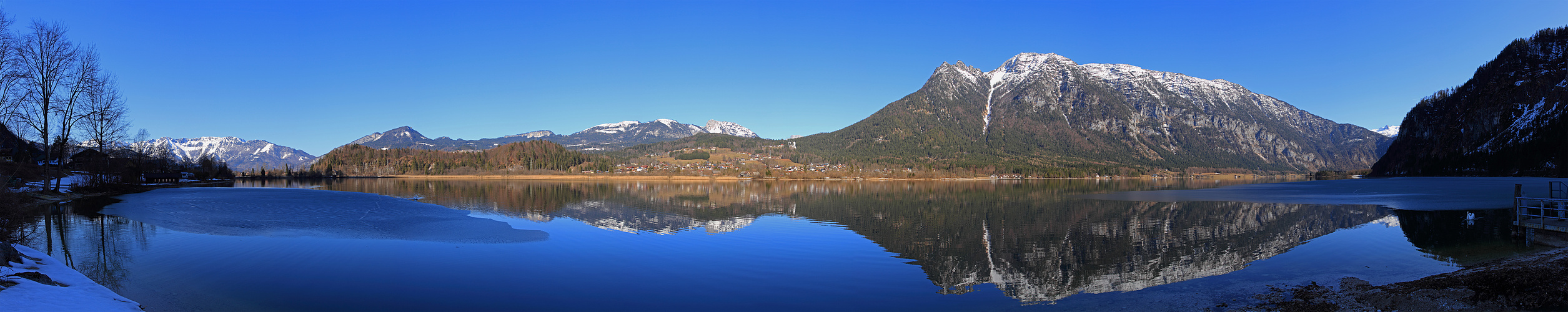 Der Hallstättersee ...