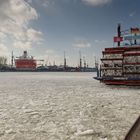 Der Hamburger Hafen im Winter