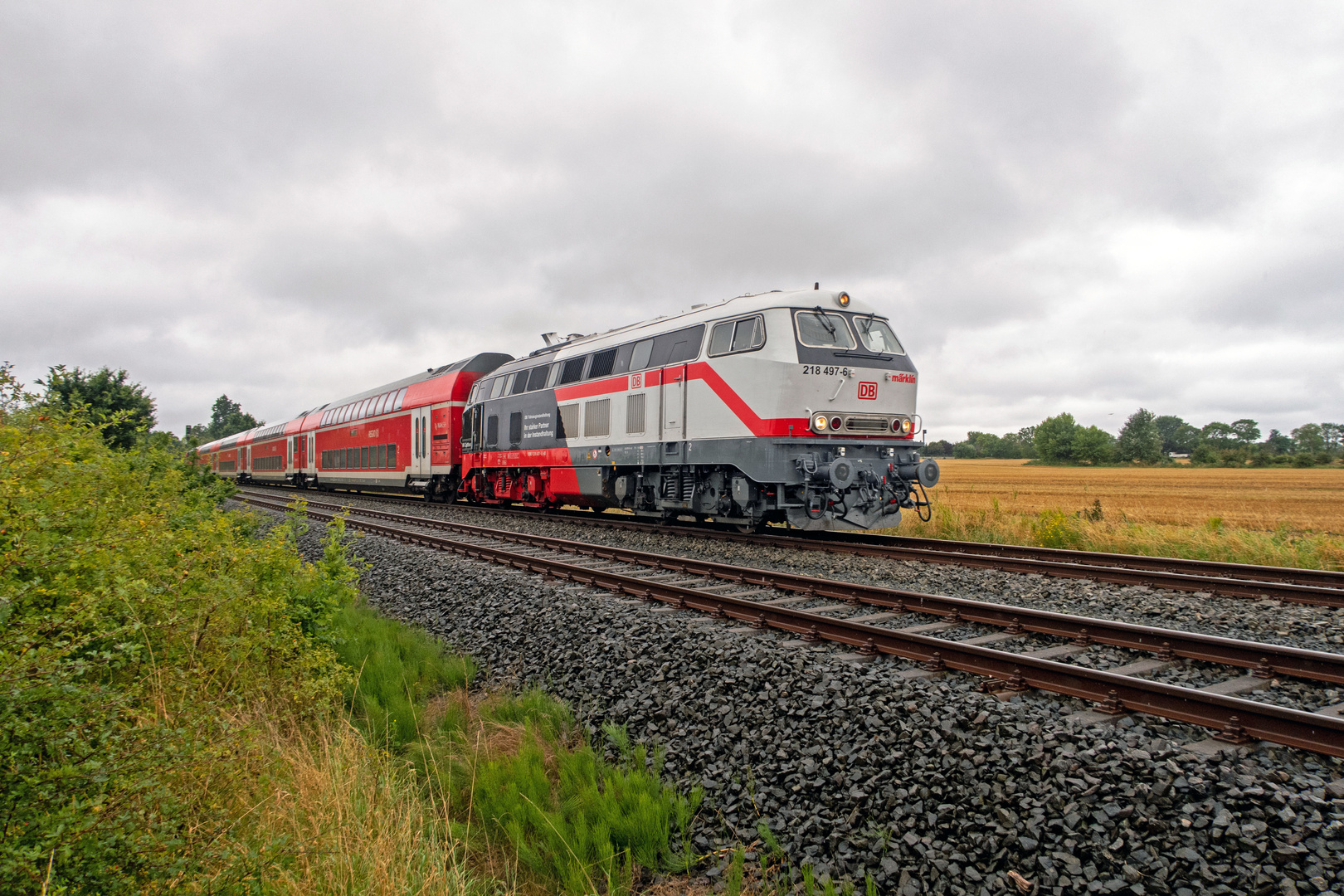 Der Hamburger Strandexpress mit Nordlok