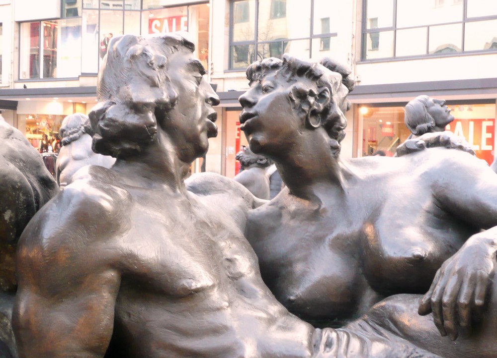 der hans-sachs brunnen (2)