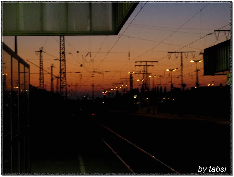 Der Hauptbahnhof am Abend