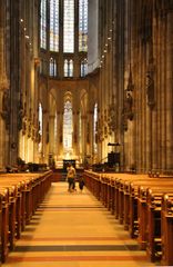 Der Hauptgang zum Hauptaltar im Dom zu Köln