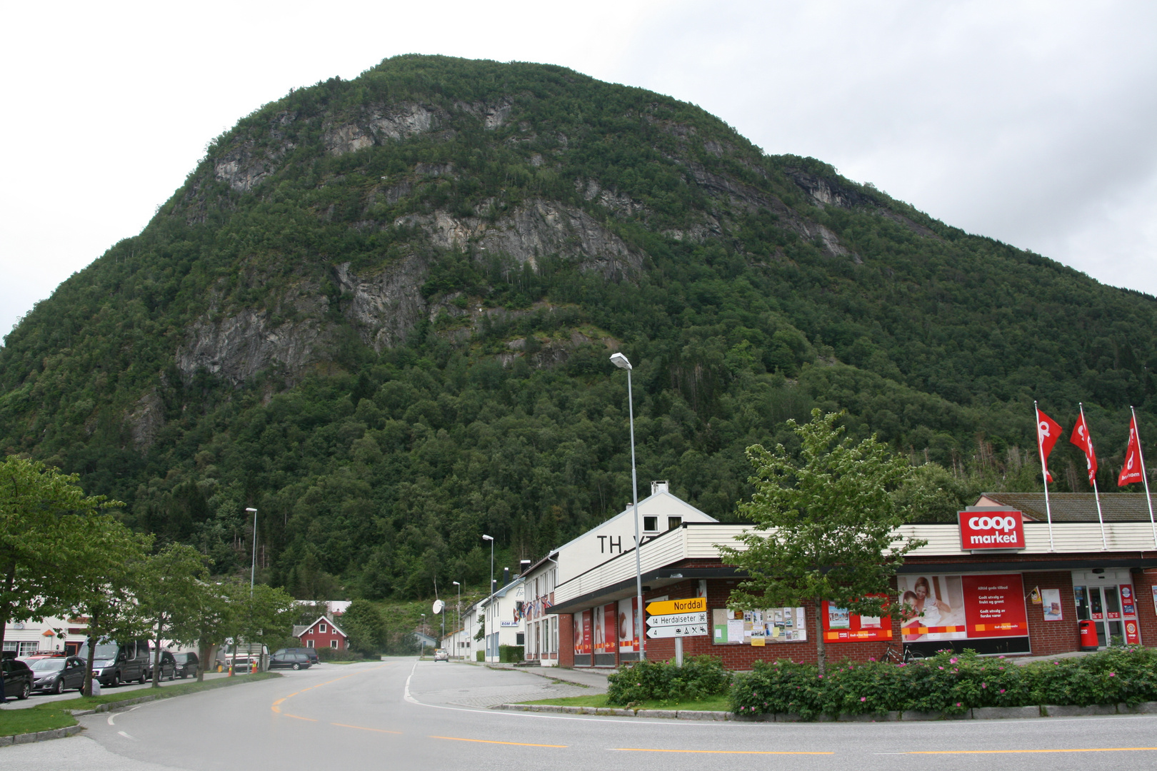 Der Hausberg von Eidsdal