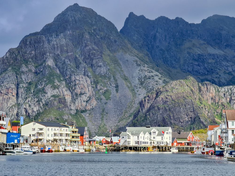 Der Hausberg von Henningsvaer