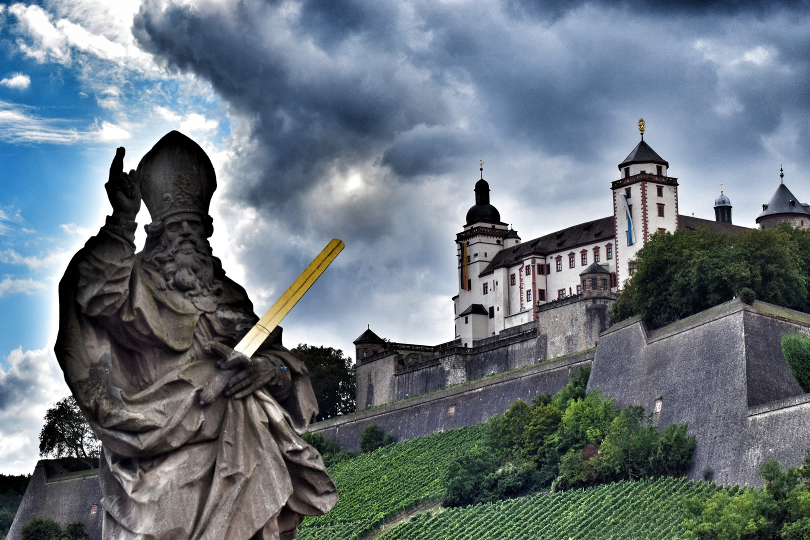 Der Heilige Kilian und die Festung