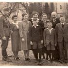 Der Heimatdichter Jost Henecke mit seiner Familie 1939