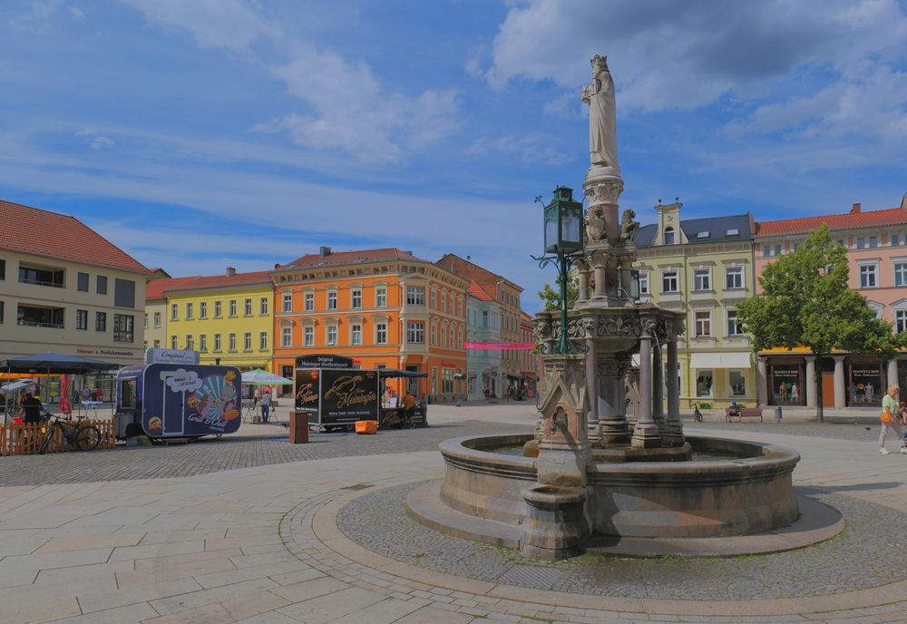der Heinrichsbrunnen auf dem Meininger Marktplatz