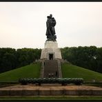 ...Der Held vom Treptower Park...