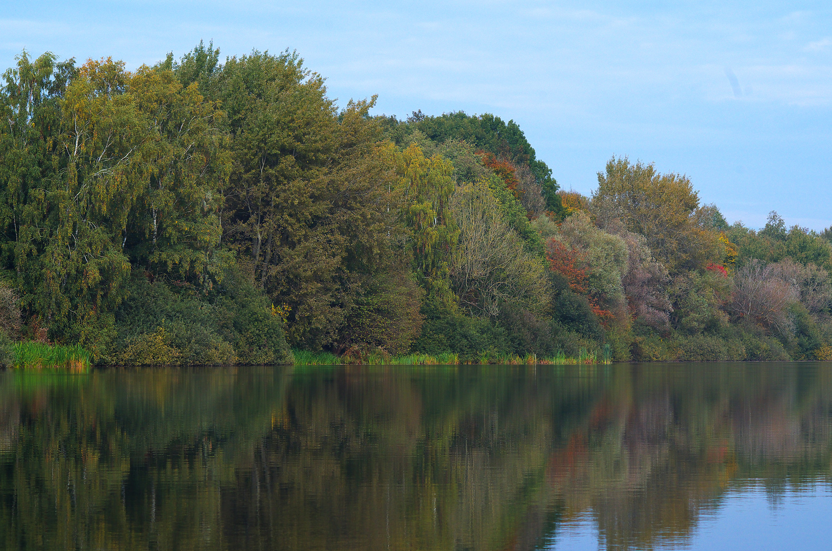 Der Herbst am See