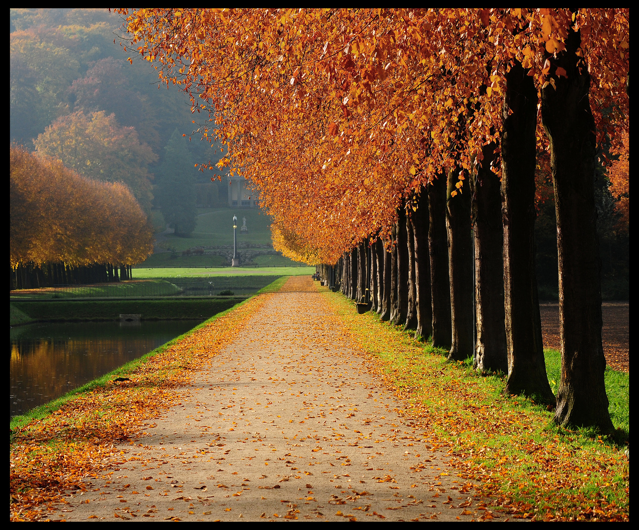 Der Herbst bleibt im Rahmen