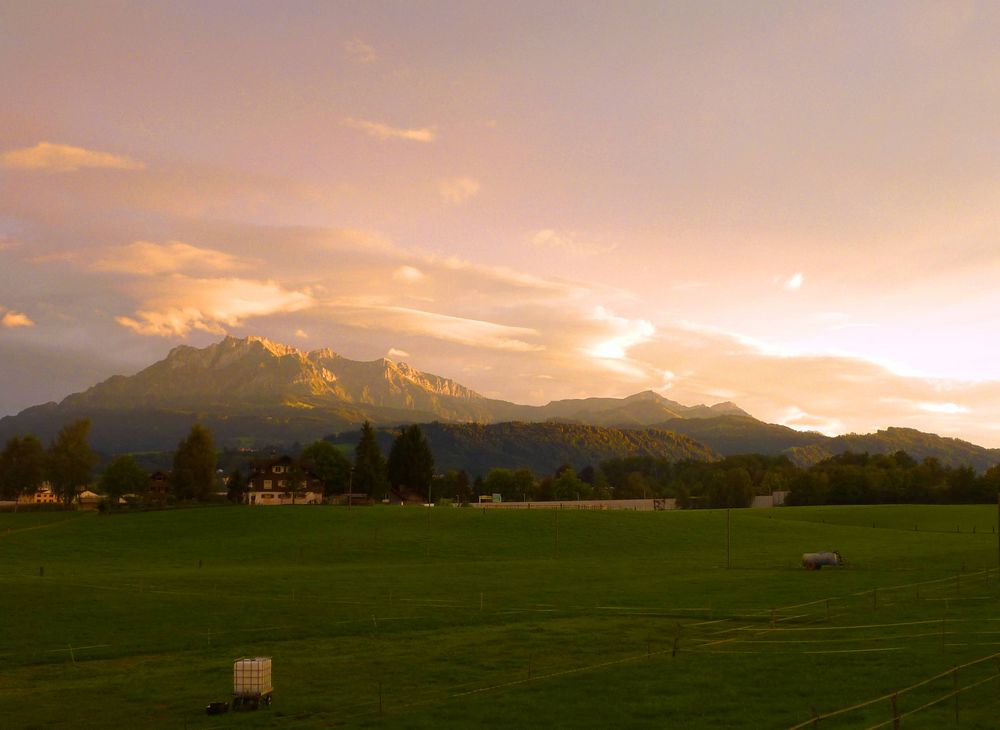 Der Herbst fällt über den Pilatus ein ...