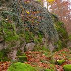 Der Herbst gibt die Felsen frei