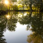 Der Herbst schaut in den Spiegel seiner selbst