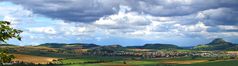 Der Herbst zieht langsam in die Hegaulandschaft ein.