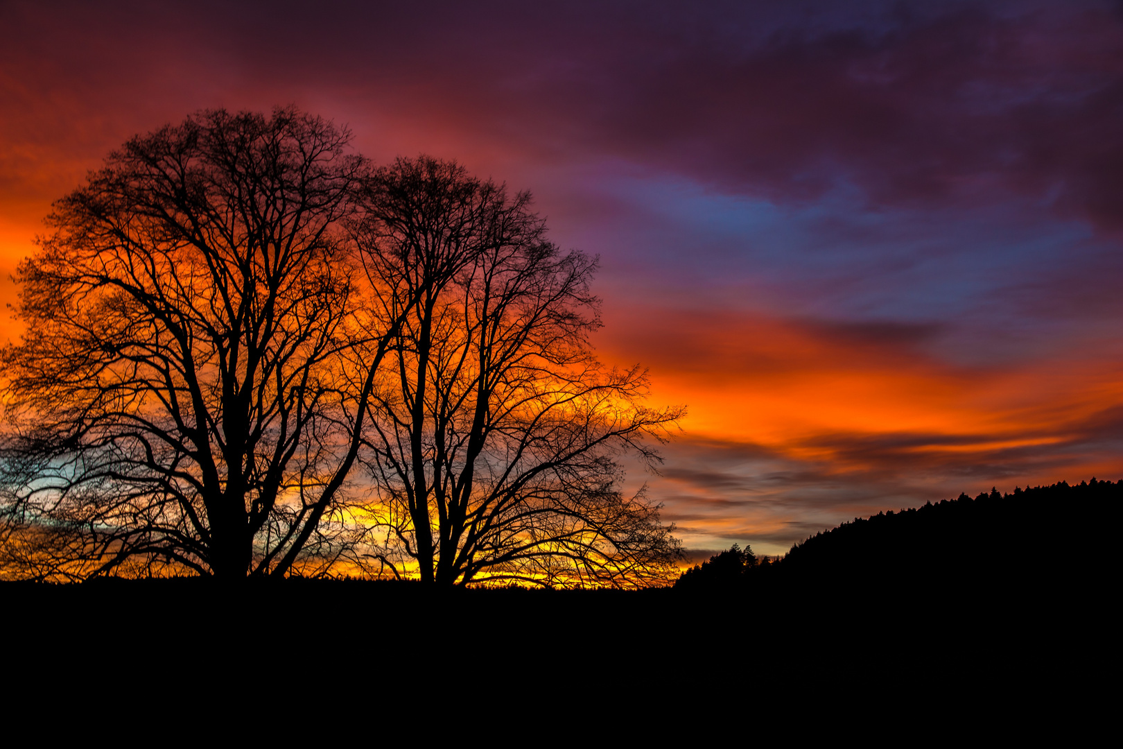 Der Himmel brennt........