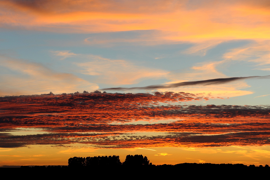 Der Himmel brennt ...