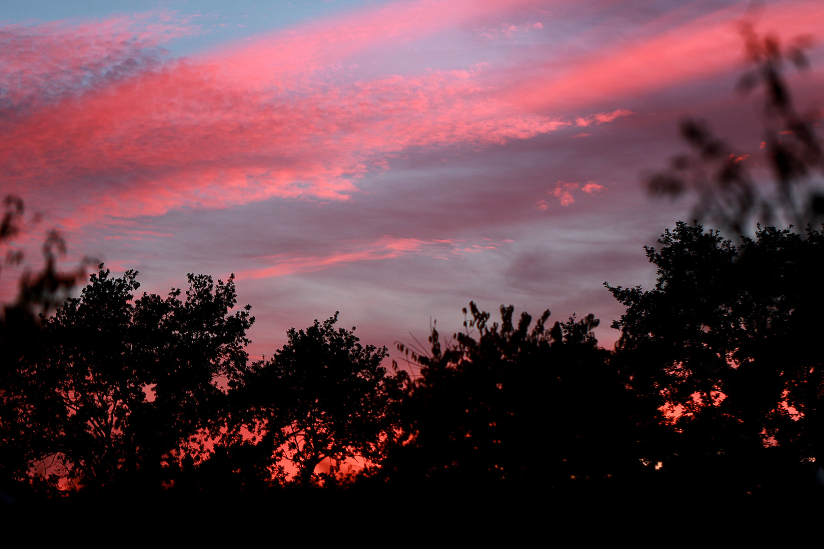 Der Himmel brennt ...