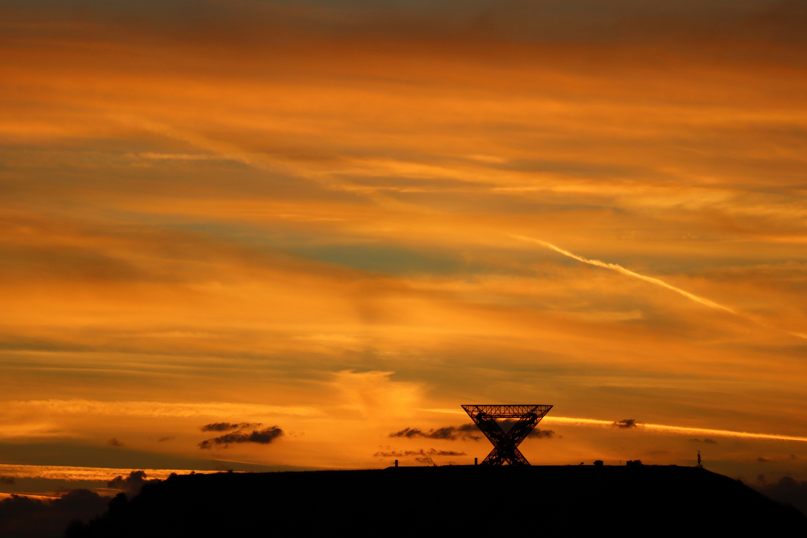 der Himmel brennt