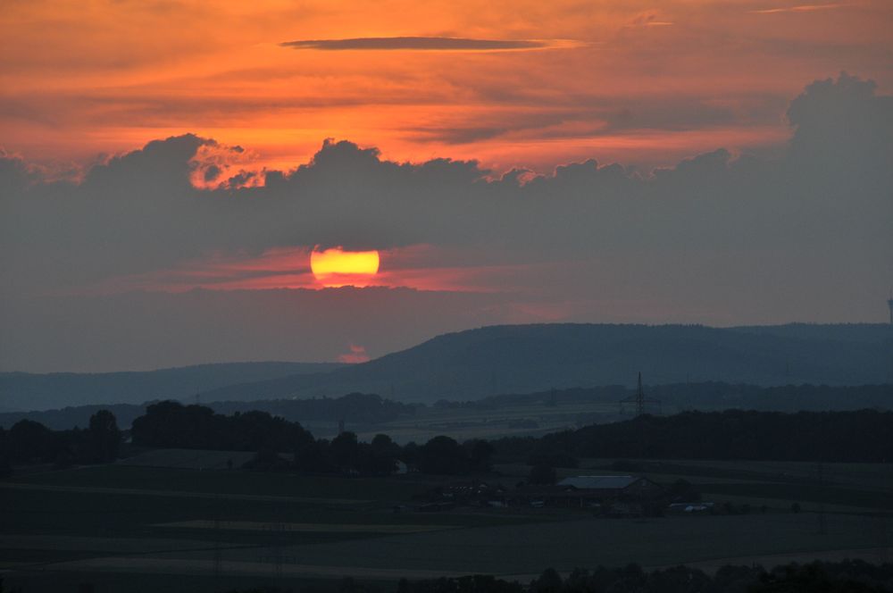 Der Himmel brennt