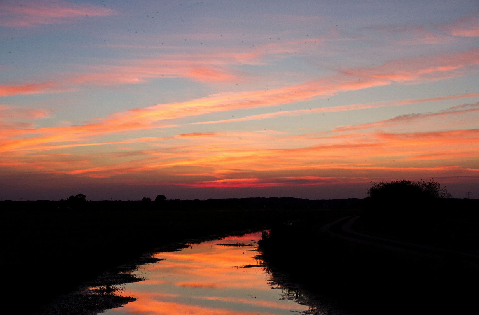 Der Himmel brennt ......