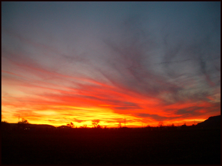 --- Der Himmel brennt ---