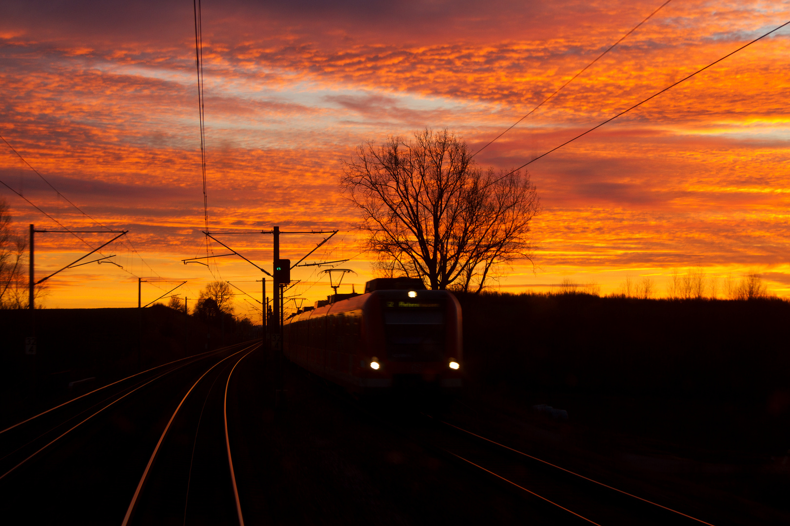 ... der Himmel brennt ...