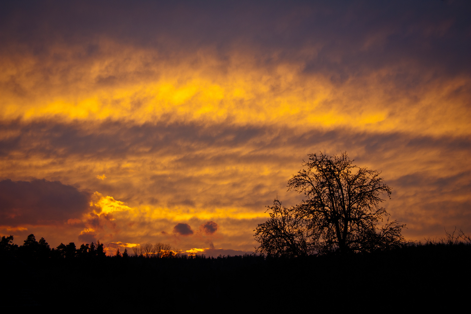 Der Himmel brennt....