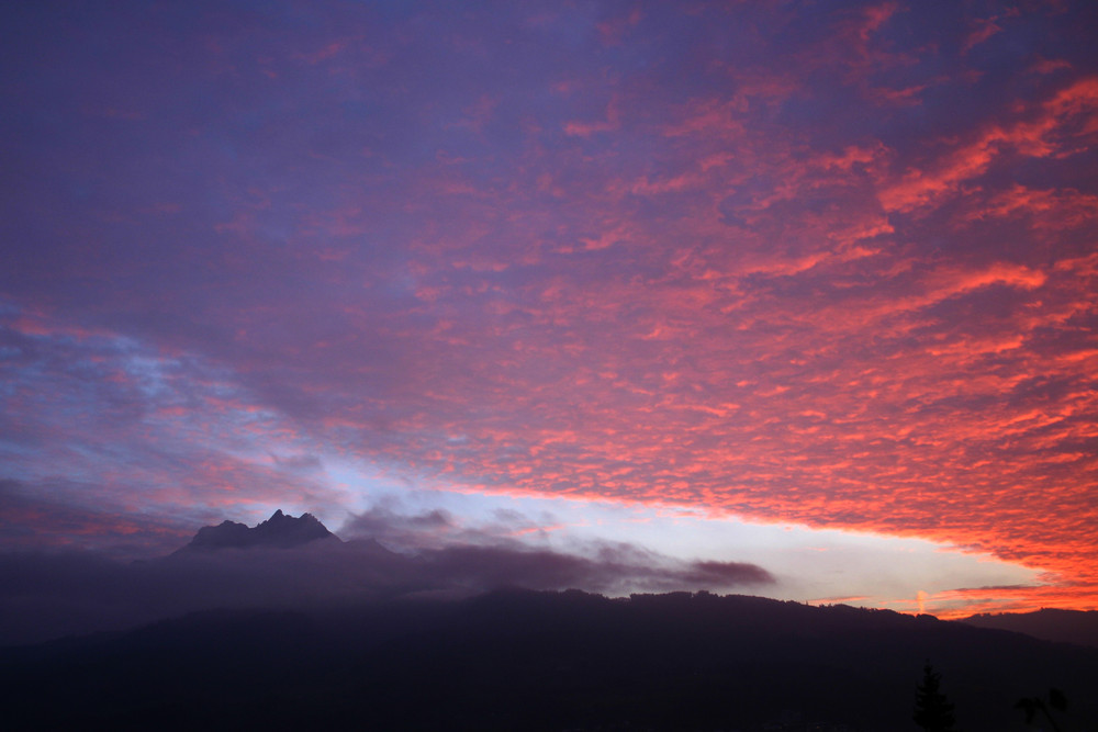 Der Himmel brennt