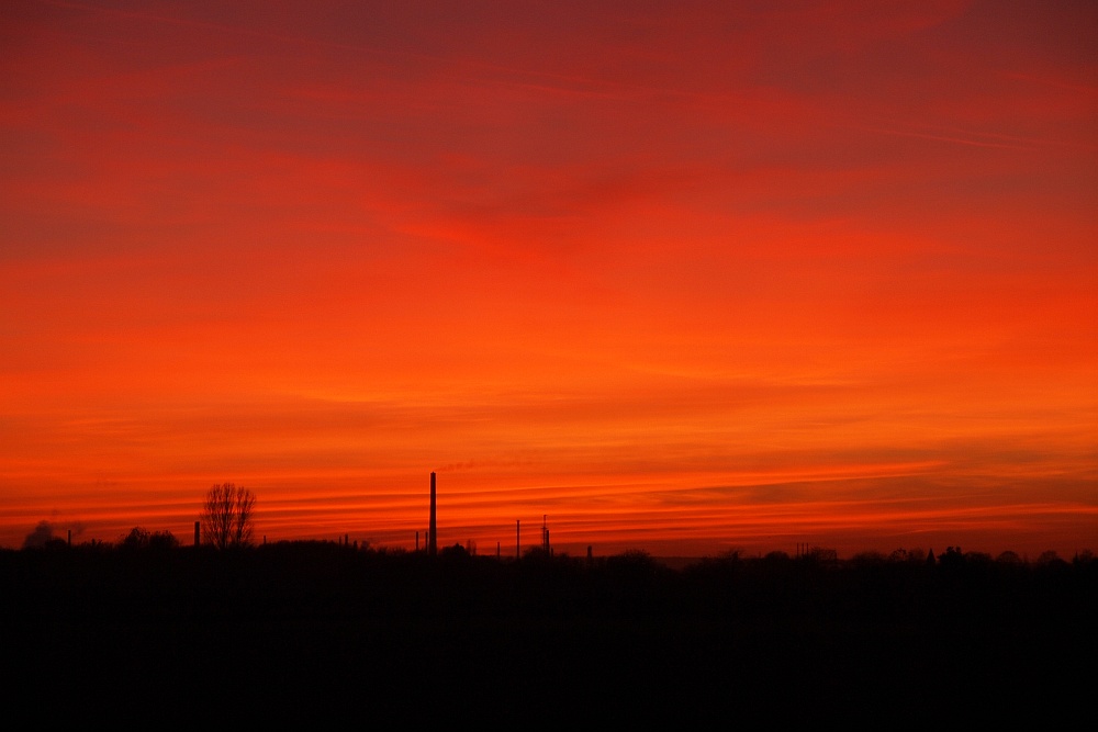 Der Himmel brennt