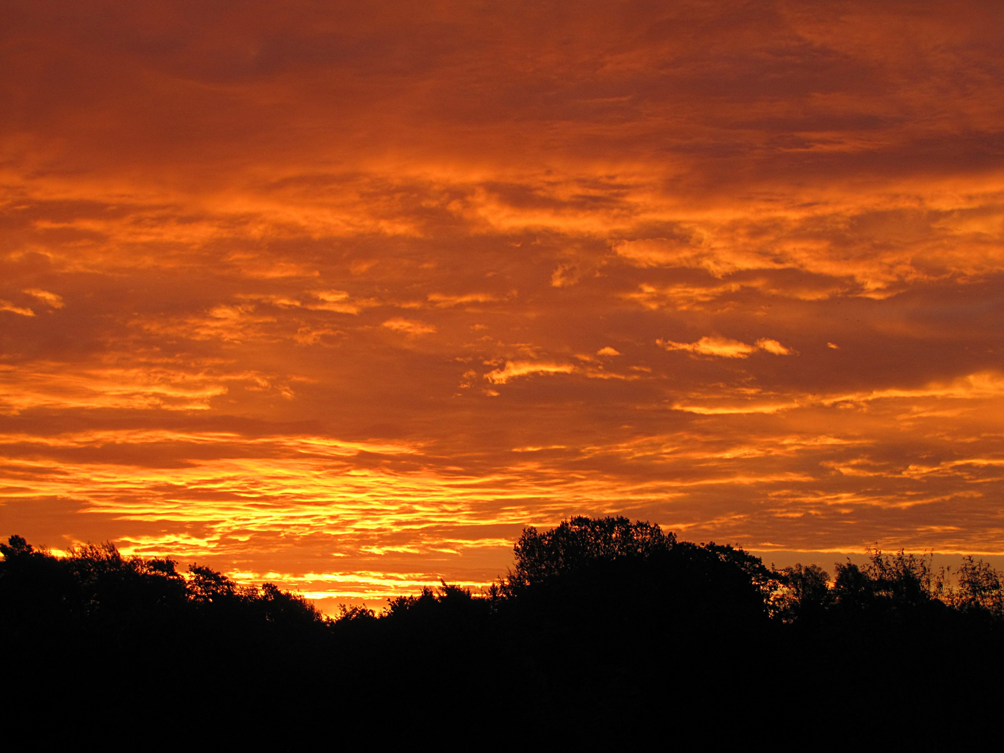 Der Himmel brennt