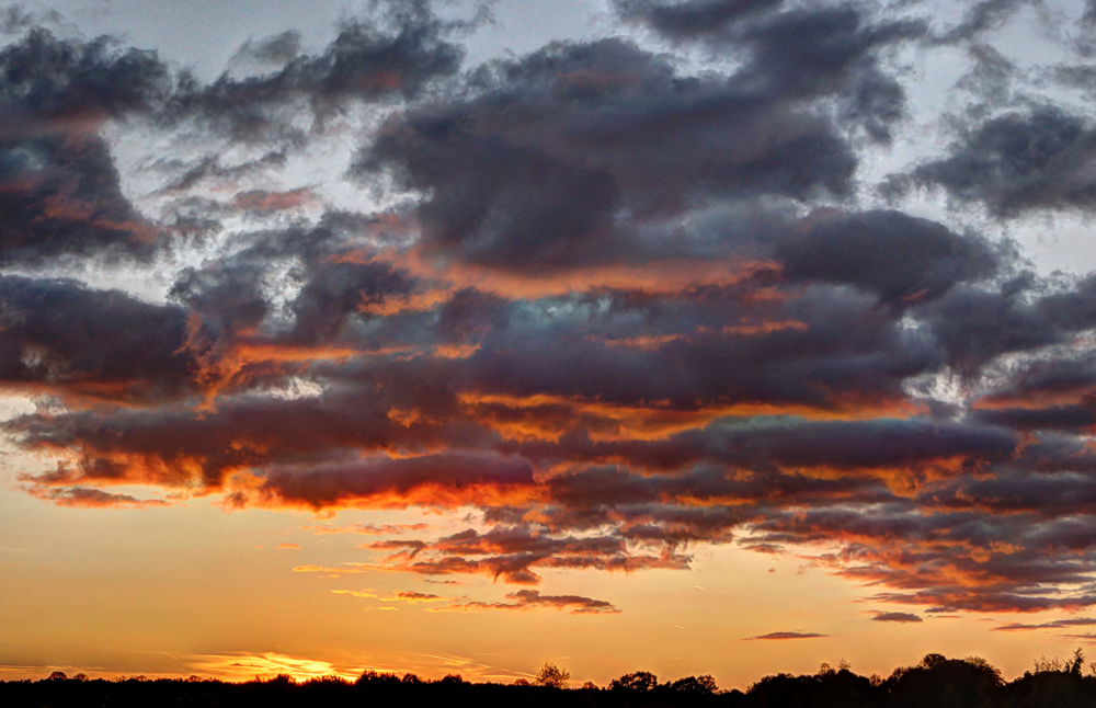 Der Himmel brennt...