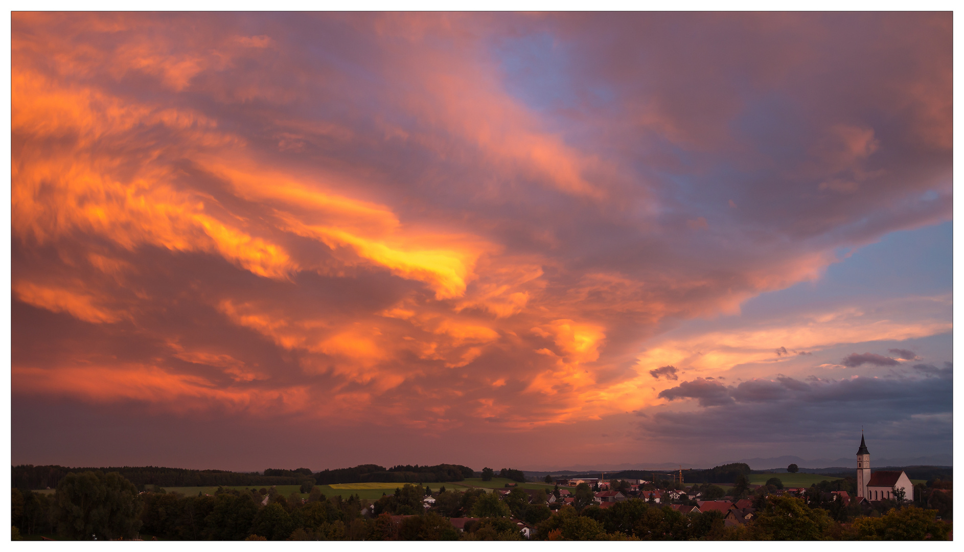 Der Himmel brennt