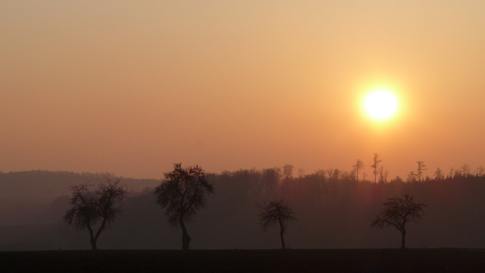 Der Himmel brennt