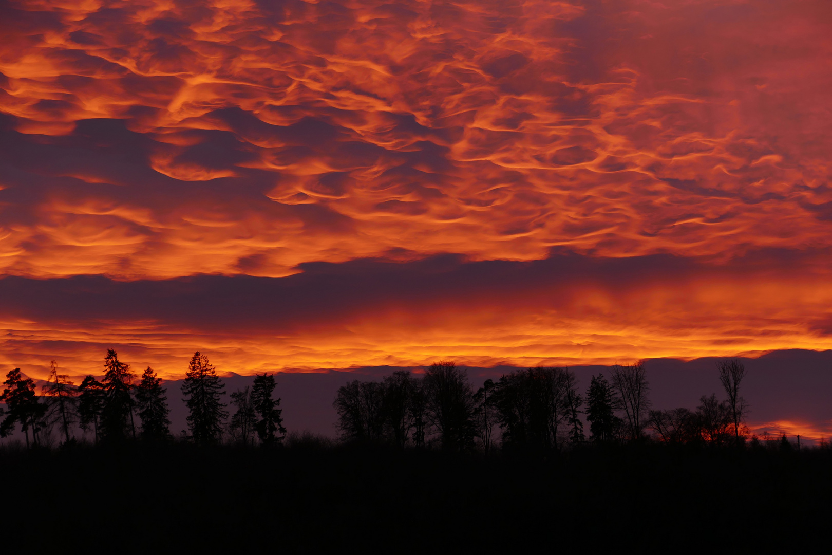 der Himmel brennt