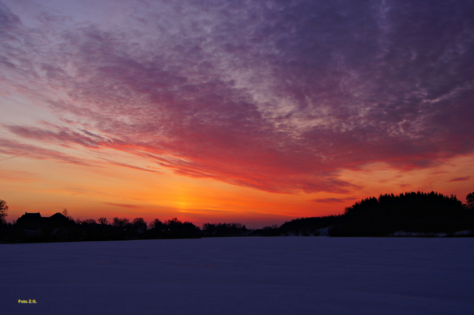 Der Himmel brennt