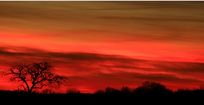 Der Himmel brennt