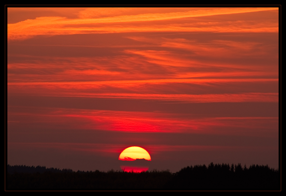 Der Himmel brennt