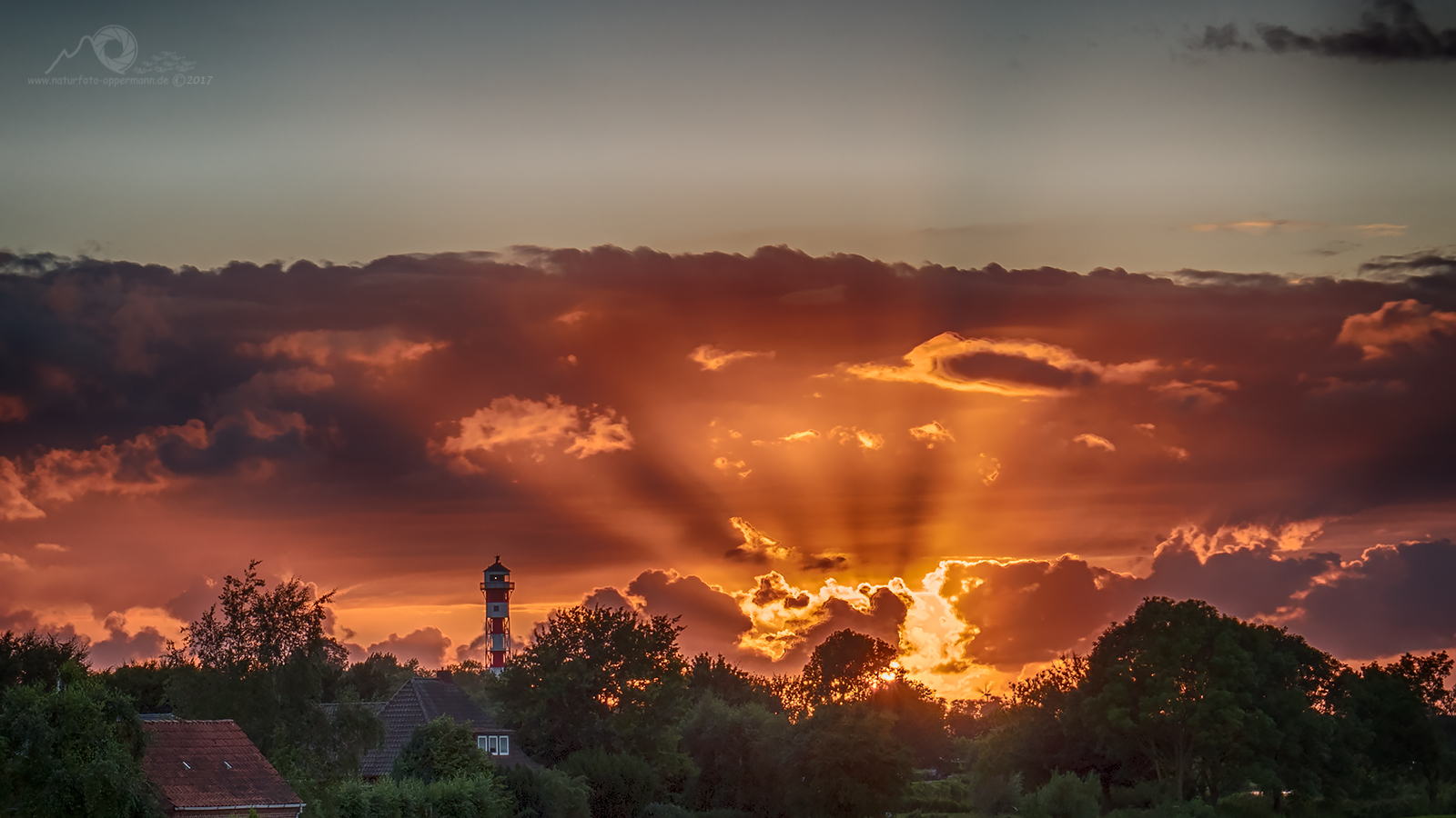 Der Himmel brennt !