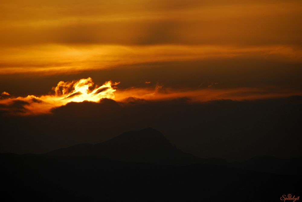 Der Himmel brennt // fuego en el cielo